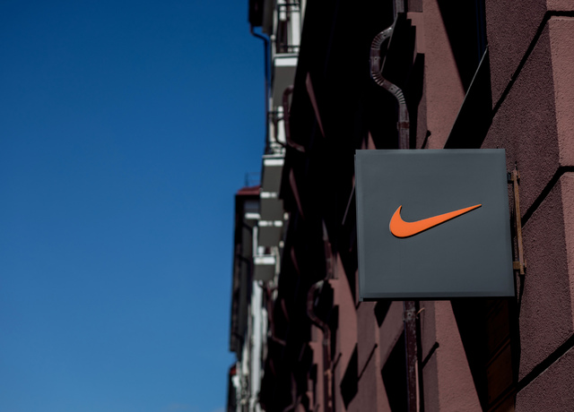 Review Nike Global Online Store & Cara Pembayarannya