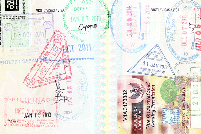 perbedaan antara visa dan paspor