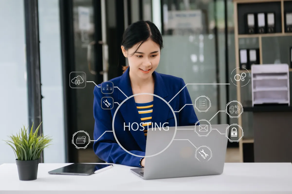 review hawkhost